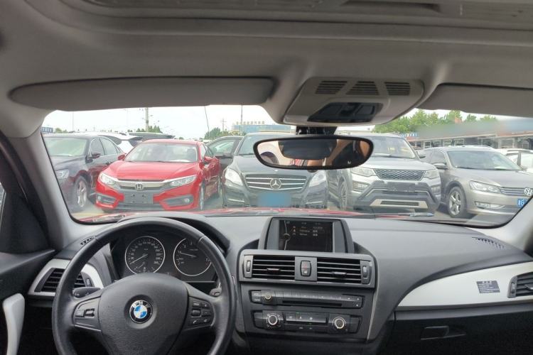 Used BMW 1 Series 2013 Revised 116i Leading Edition Center Console