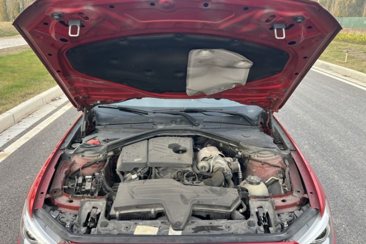 Used BMW 1 Series 2013 Revised 116i Urban Edition Engine Bay