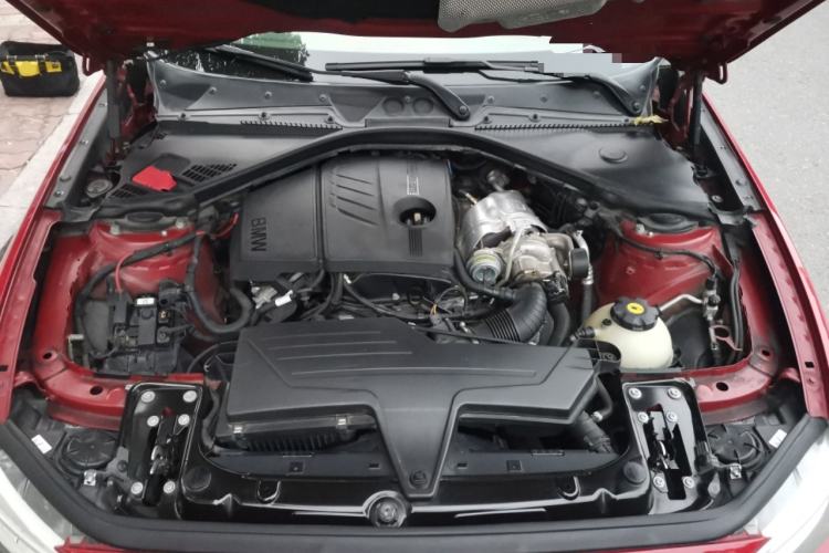 Used BMW 1 Series 2013 Revised 116i Urban Edition Engine Bay
