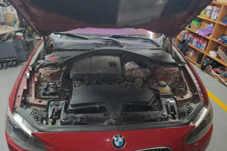 Used BMW 1 Series 2013 Revised 116i Leading Edition Engine Bay