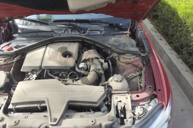 Used BMW 1 Series 2013 Facelifted 118i Leading Edition Engine Bay Left