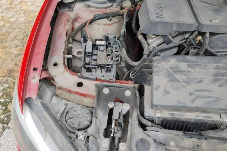 Used BMW 1 Series 2013 Revised 116i Leading Edition Engine Bay Right