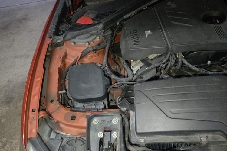 Used BMW 1 Series 2013 Revised 116i Leading Edition Engine Bay Right