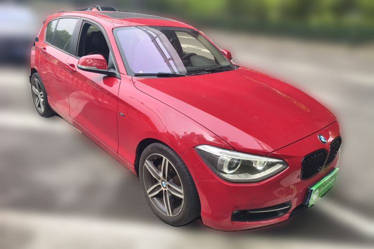 Used BMW 1 Series 2013 Revised 118i Sport Edition Front Right 45 Deg