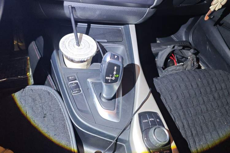 Used BMW 1 Series 2013 Revised 116i Leading Edition Gear Lever