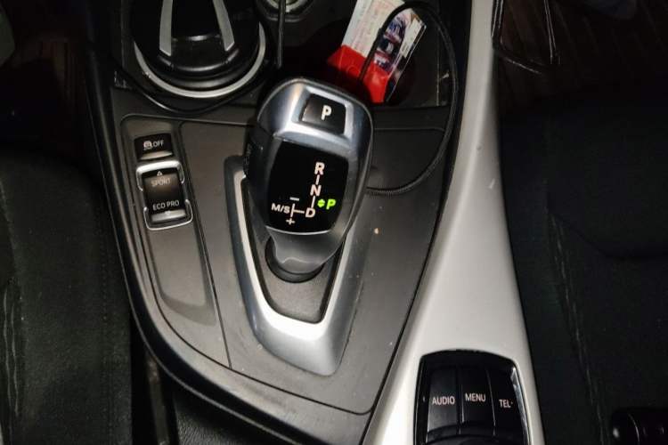Used BMW 1 Series 2013 Facelifted 118i Leading Edition Gear Lever