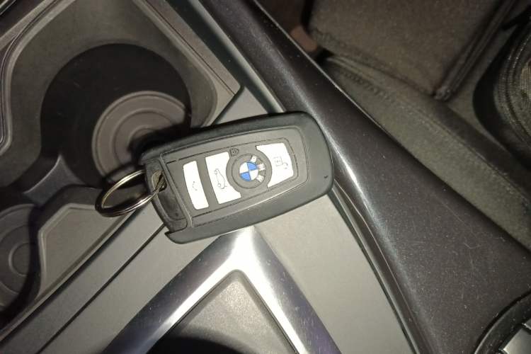 Used BMW 1 Series 2013 Revised 118i Sport Edition Interior 1