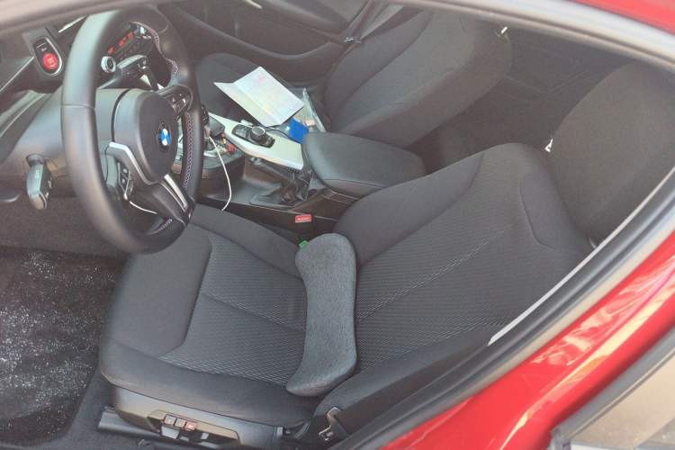 Used BMW 1 Series 2013 Facelifted 118i Leading Edition Left Front Seat