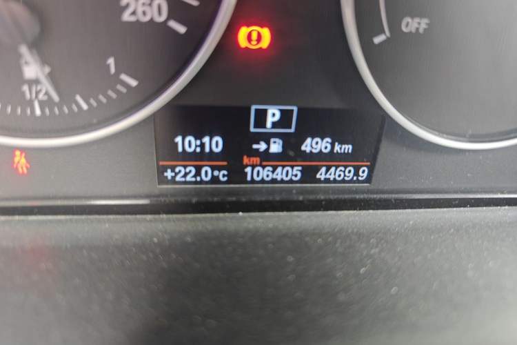 Used BMW 1 Series 2013 Facelifted 118i Leading Edition Odometer Close Up