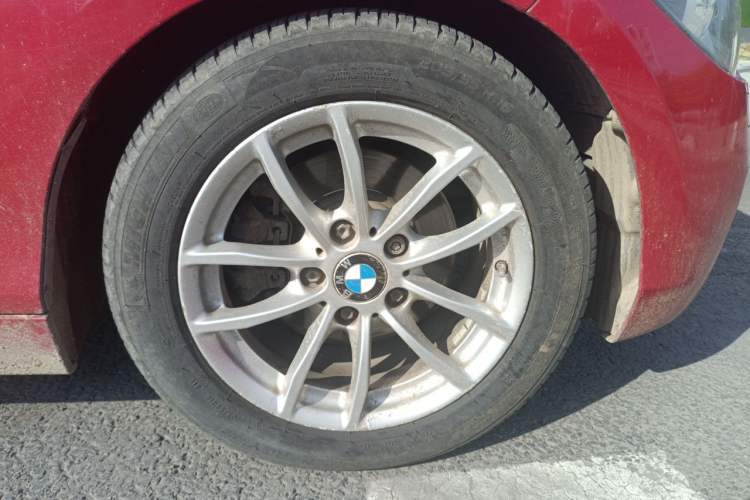Used BMW 1 Series 2013 Facelifted 118i Leading Edition Right Front Wheel Hub