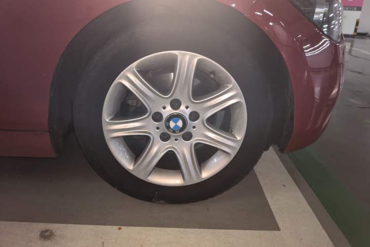 Used BMW 1 Series 2013 Revised 116i Leading Edition Right Front Wheel Hub