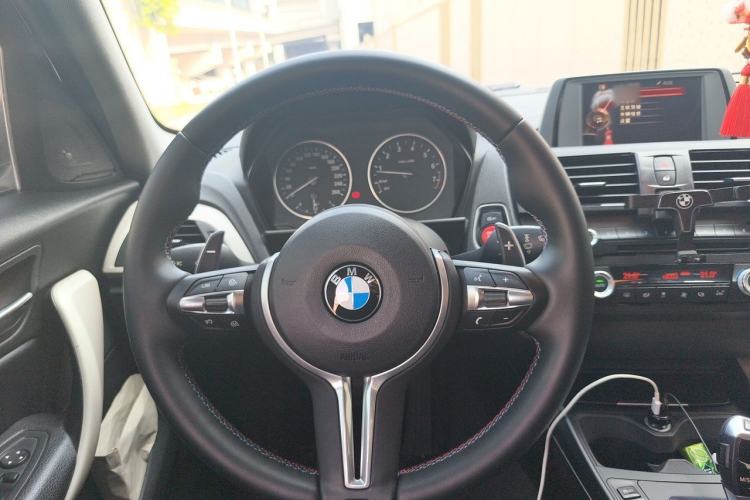 Used BMW 1 Series 2013 Facelifted 118i Leading Edition Steering Wheel
