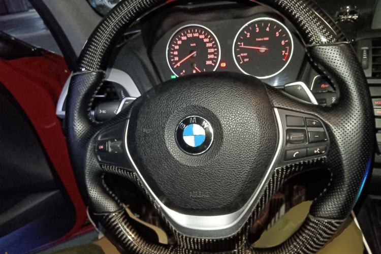 Used BMW 1 Series 2013 Facelifted 118i Leading Edition Steering Wheel