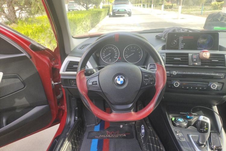 Used BMW 1 Series 2013 Facelifted 118i Leading Edition Steering Wheel
