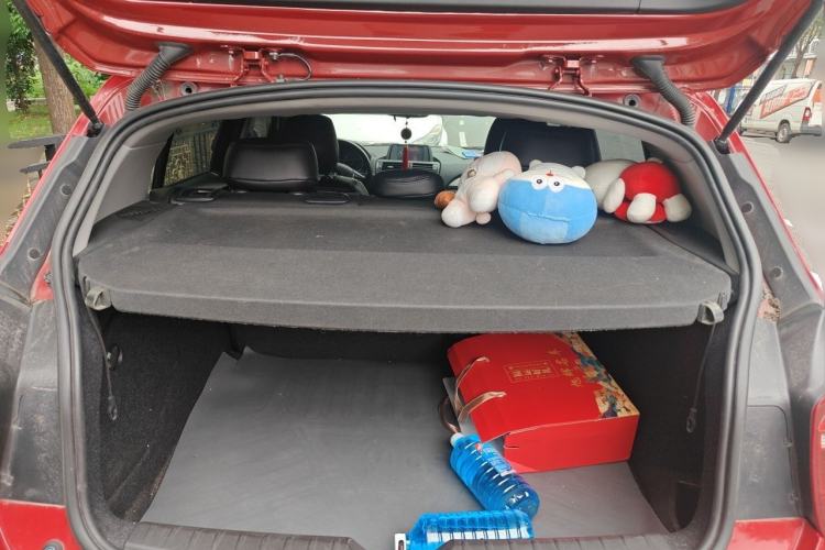 Used BMW 1 Series 2013 Facelifted 118i Leading Edition Trunk