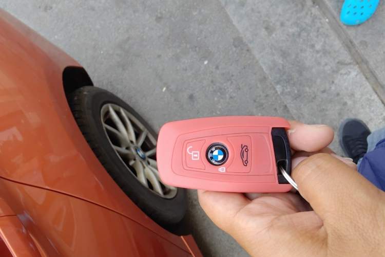 Used BMW 1 Series 2013 Facelifted 118i Leading Edition Vehicle Key