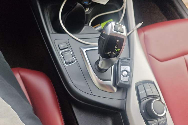 Used BMW 1 Series 2013 Revised 116i Urban Edition Gear Lever