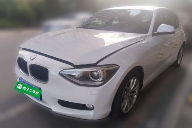 BMW 1 Series 2013 Facelifted 118i Leading Edition с пробегом