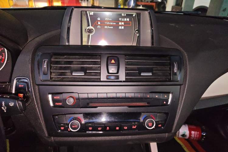 Used BMW 1 Series 2013 Facelifted 118i Leading Edition Audio And AC Panel