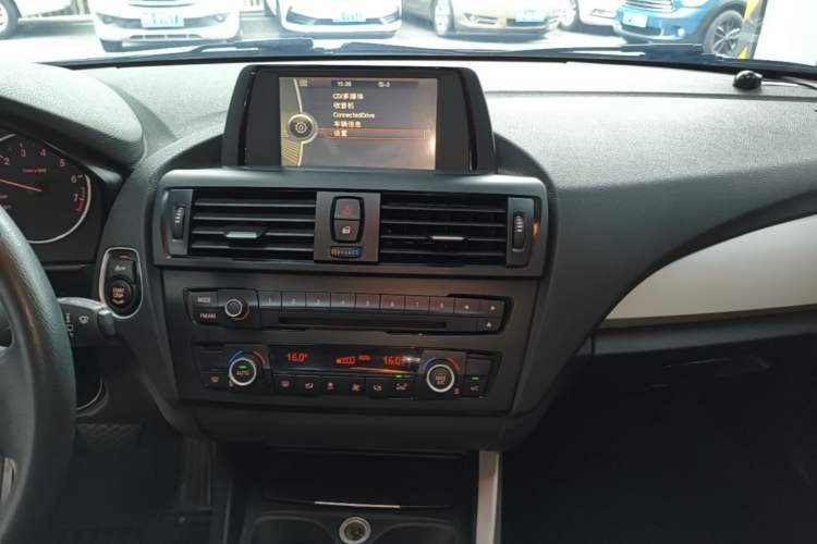 Used BMW 1 Series 2013 Facelifted 118i Leading Edition Audio And AC Panel