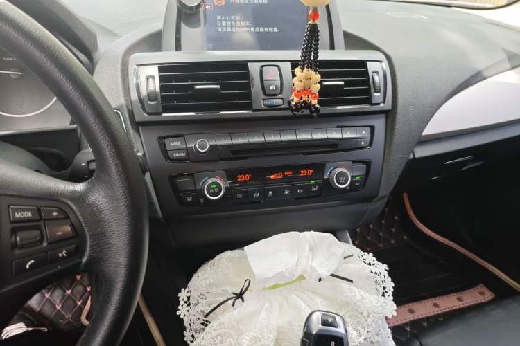 Used BMW 1 Series 2013 Facelifted 118i Leading Edition Audio And AC Panel