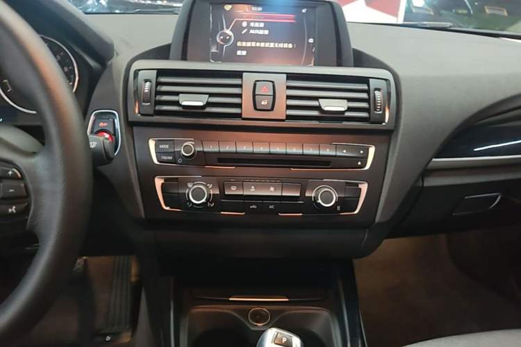 Used BMW 1 Series 2013 Revised 116i Urban Edition Audio And AC Panel