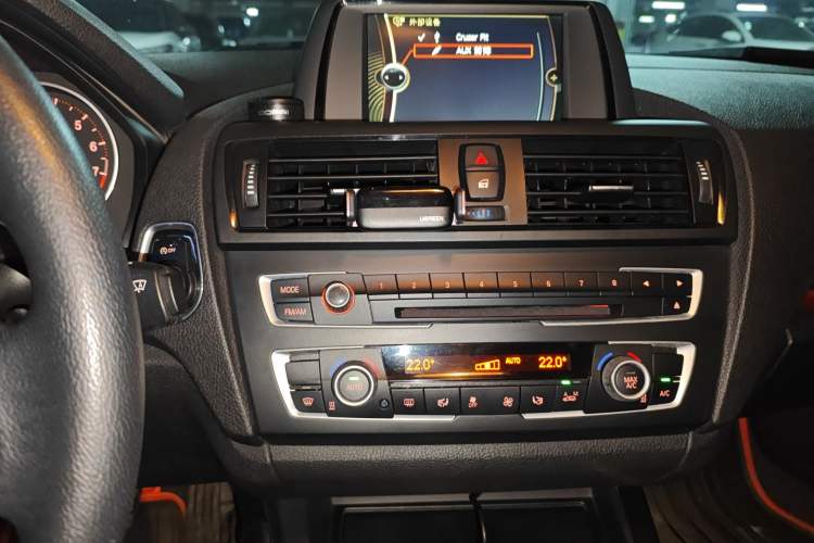 Used BMW 1 Series 2013 Revised 118i Sport Edition Audio And AC Panel