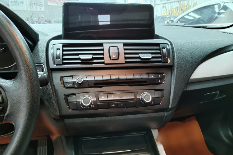 Used BMW 1 Series 2013 Revised 116i Leading Edition Audio And AC Panel