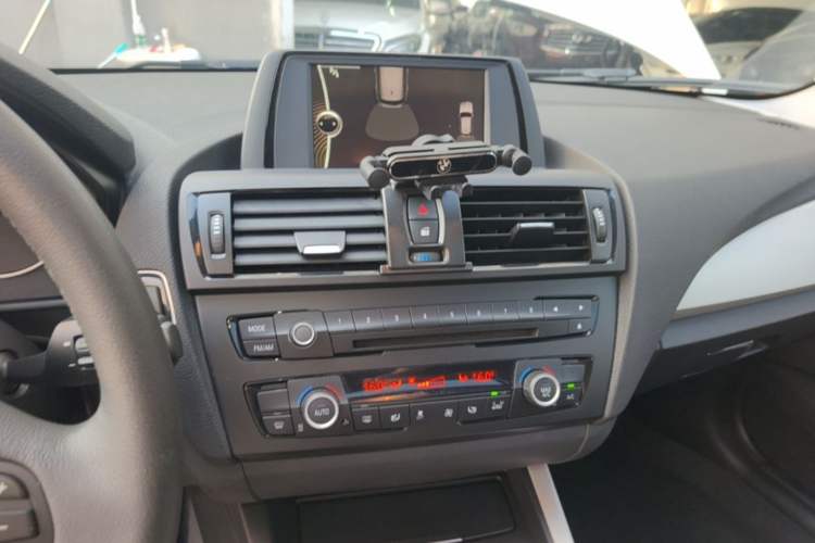 Used BMW 1 Series 2013 Facelifted 118i Leading Edition Audio And AC Panel