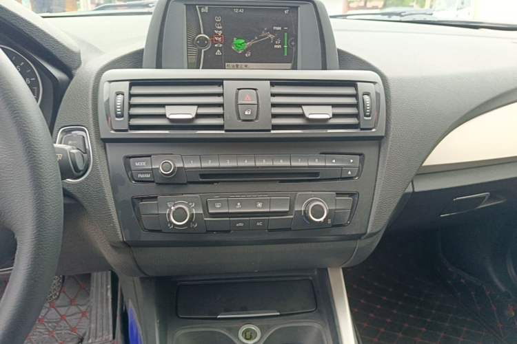 Used BMW 1 Series 2013 Revised 116i Leading Edition Audio And AC Panel