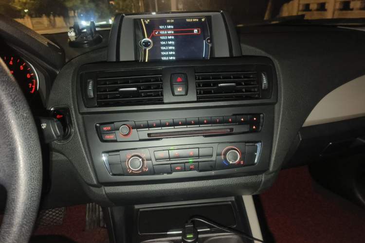 Used BMW 1 Series 2013 Revised 116i Leading Edition Audio And AC Panel