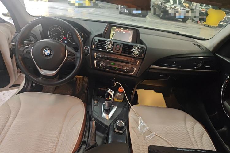 Used BMW 1 Series 2013 Revised 116i Leading Edition Center Console