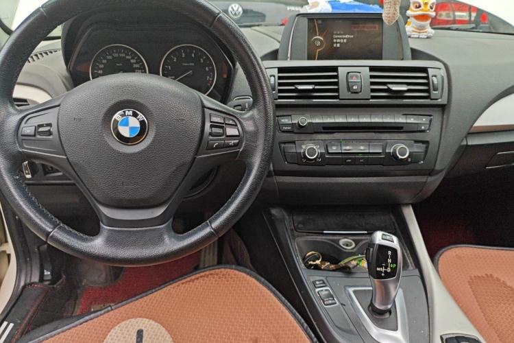 Used BMW 1 Series 2013 Revised 116i Leading Edition Center Console