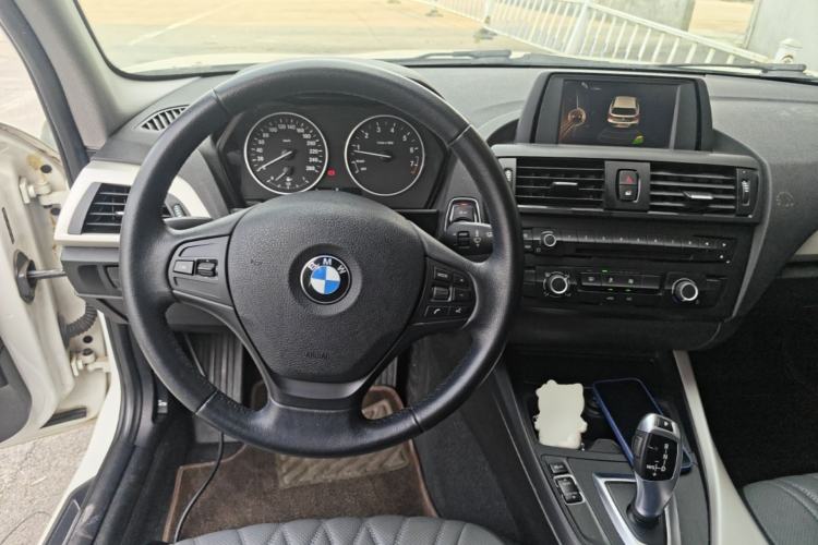 Used BMW 1 Series 2013 Revised 116i Leading Edition Center Console
