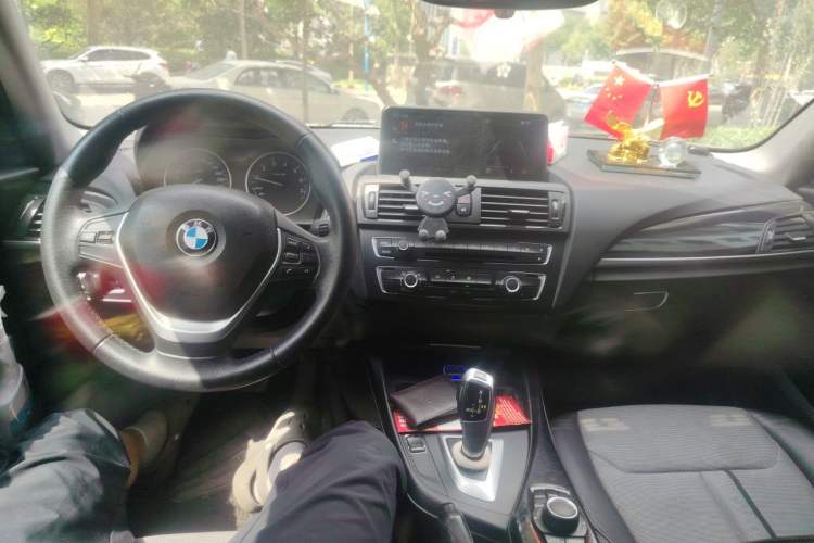 Used BMW 1 Series 2013 Revised 116i Urban Edition Center Console