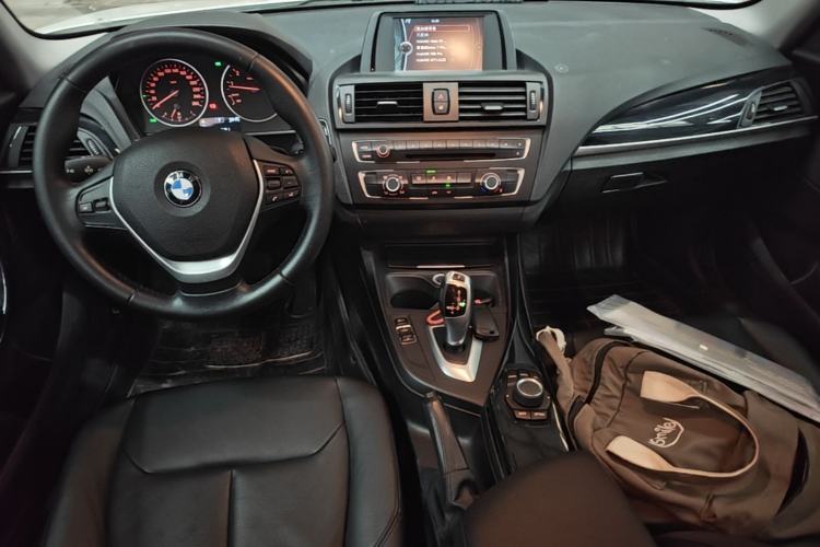 Used BMW 1 Series 2013 Revised 116i Urban Edition Center Console
