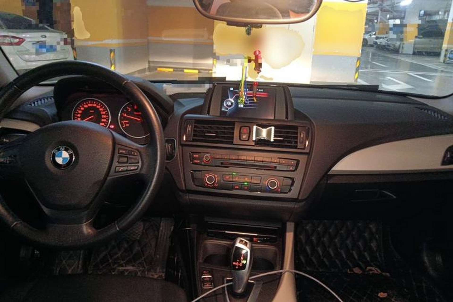 Used BMW 1 Series 2013 Revised 116i Leading Edition Center Console