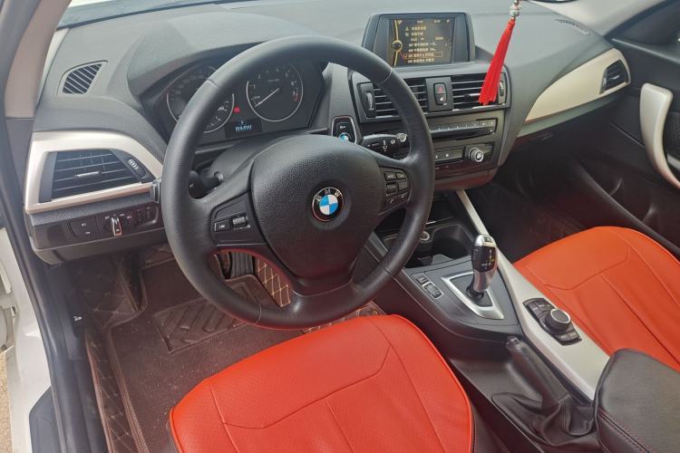 Used BMW 1 Series 2013 Revised 116i Leading Edition Center Console
