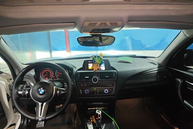 Used BMW 1 Series 2013 Revised 116i Leading Edition Center Console