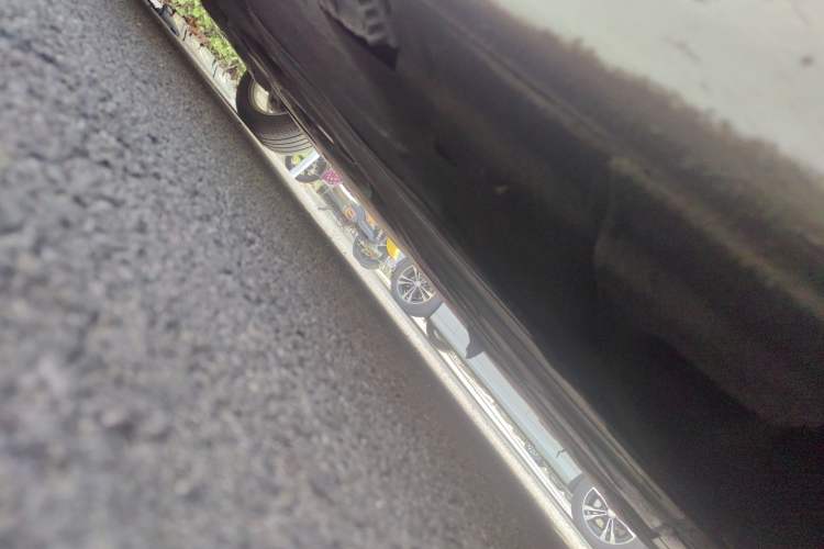 Used BMW 1 Series 2013 Facelifted 118i Leading Edition Chassis Front Right