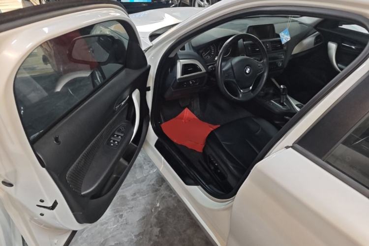 Used BMW 1 Series 2013 Facelifted 118i Leading Edition Driver Seat