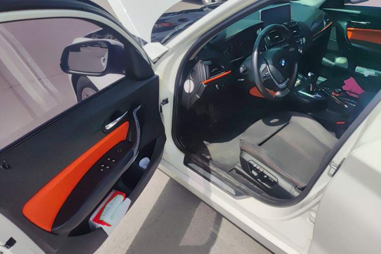 Used BMW 1 Series 2013 Revised 118i Sport Edition Driver Seat
