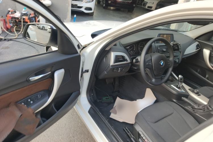 Used BMW 1 Series 2013 Facelifted 118i Leading Edition Driver Seat