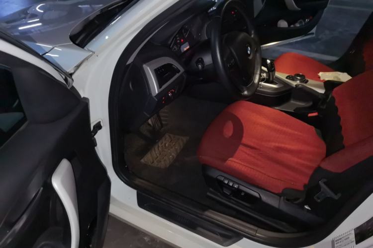 Used BMW 1 Series 2013 Facelifted 118i Leading Edition Driver Seat