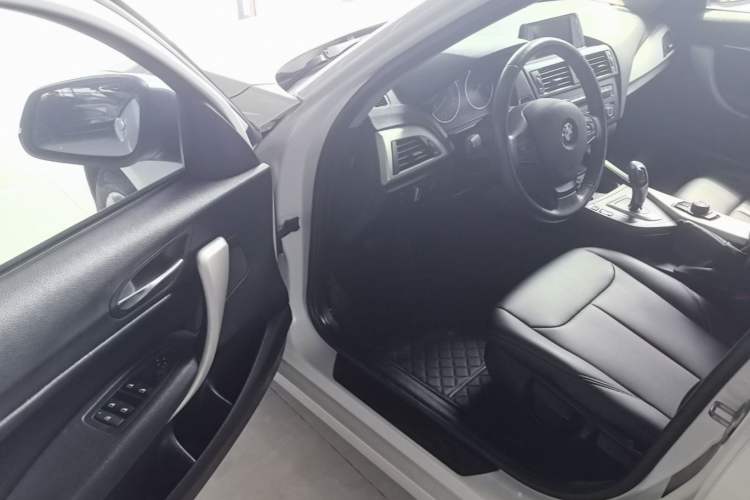 Used BMW 1 Series 2013 Revised 116i Leading Edition Driver Seat