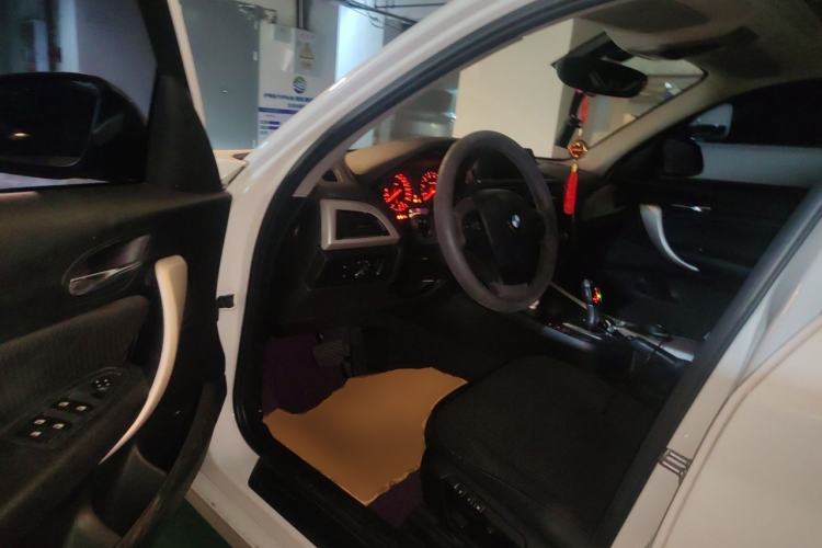 Used BMW 1 Series 2013 Facelifted 118i Leading Edition Driver Seat