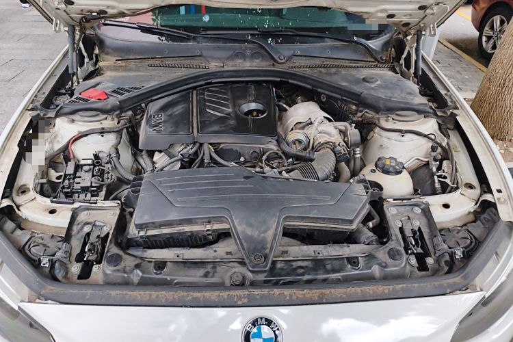 Used BMW 1 Series 2013 Revised 116i Leading Edition Engine Bay