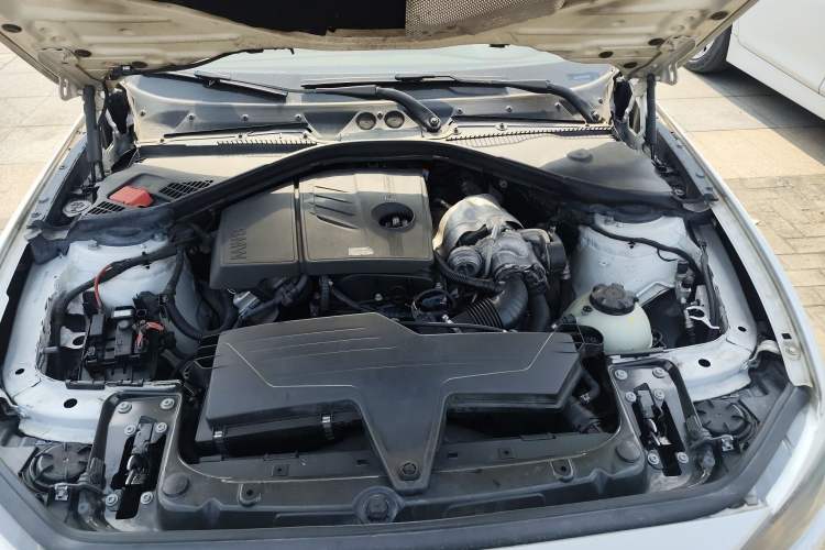 Used BMW 1 Series 2013 Revised 116i Leading Edition Engine Bay