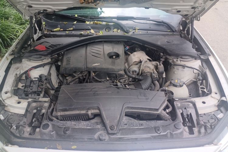 Used BMW 1 Series 2013 Facelifted 118i Leading Edition Engine Bay