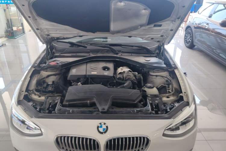 Used BMW 1 Series 2013 Revised 116i Leading Edition Engine Bay